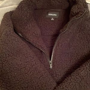 Zenana fuzzy black quarter zip